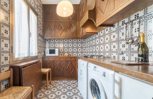 Rione II Trevi Apartment | Quiet roof terraces close to trevi fountain