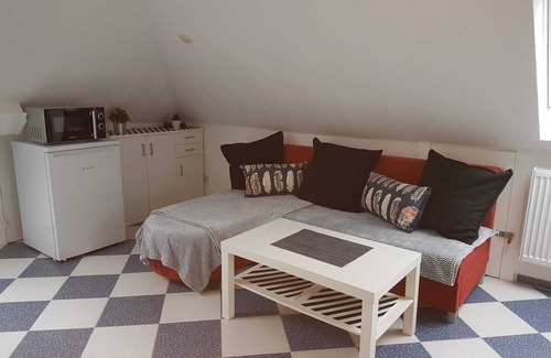 Muhlburg Apartment | Quiet vacation apartment in Karlsruhe Fitters, business travelers, commuters, families