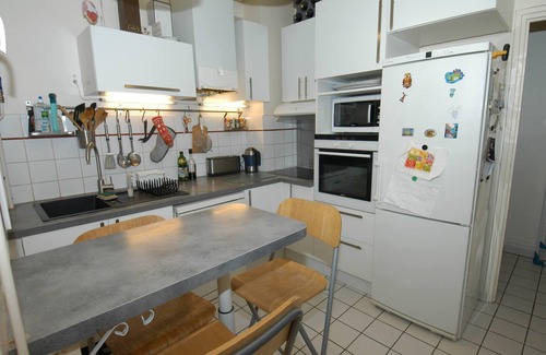 Quartier du Faubourg-Montmartre Apartment | Quiet Wonderful Spacious Central for large family