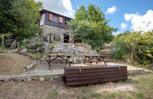 Lourinha House | Quinta Do Castelo - Casa de Madeira