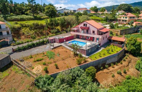 Prazeres Apartment | Quinta Frizado