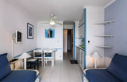Cannes La Bocca Apartment | Résidence Cannes Verrerie - maeva Home - Studio Selection (5 people)