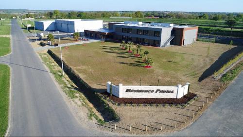 Le Vigeant Hotel | Résidence des Pilotes