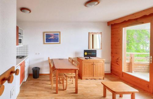 Puy-Saint-Vincent Apartment | Résidence Le Hameau des Ecrins - maeva Home - Appartement 2 Pièces 4 Personnes - Confort MAE-7064