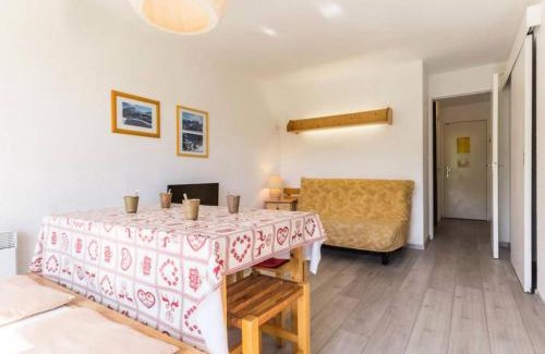 Le Corbier Apartment | Résidence Lunik - APPARTEMENT 2 PIECES CABINES 6 PERS VUE PISTES MAE-9571