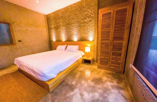 Phetchaburi Hotel | R Resident Resort