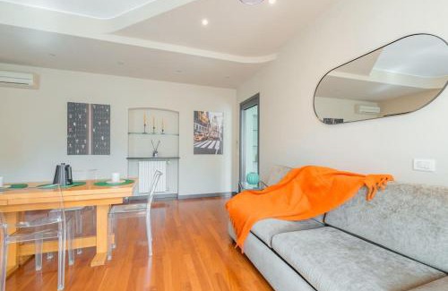 Magenta Apartment | R Sterlizia House