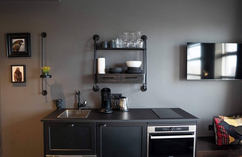 Teigar Apartment | R13 Top Floor Studio