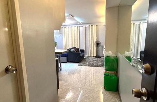Muntinlupa Apartment | Racky's Condotel - STUDIO TYPE WITH HOTEL VIBE