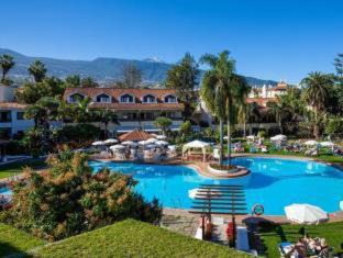 Puerto de la Cruz Hotel | Radisson Resort & Residences Tenerife - Adults Only