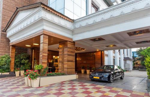 Srinagar Hotel | Radisson Srinagar