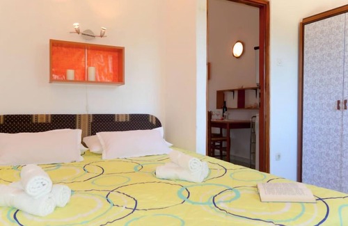 Sveti Vid Dobrinjski Apartment | Radmila (MLK142) by Interhome