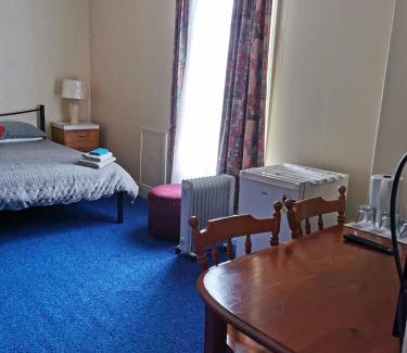 Railton Hotel | Railton Hotel - heritage pub accommodation