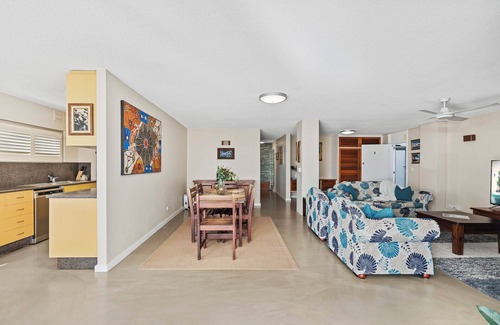 Coolangatta Apartment | Rainbow Pacific Ocean Views
