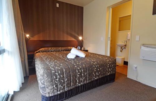 Franz Josef Glacier Resort | Rainforest Retreat