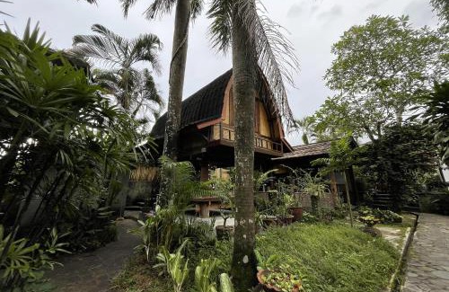 Senggigi Hotel | Raja's Bungalows