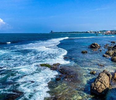 Galle House | Raji's Luana Lounge - Galle