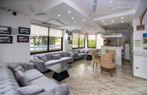 Lazi Apartment | Rama Residence