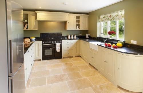 West Compton House | Rampisham Hill Farm Barn