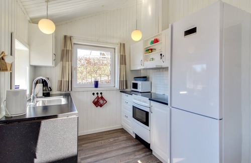 Lyngsbæk Strand House | "Rani" - 800m from the sea by Interhome