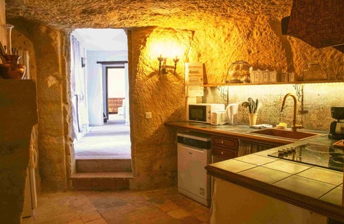 Lussault-sur-Loire House | Raphaël at our 'Clos Lussault' near Amboise in the Loire Valley