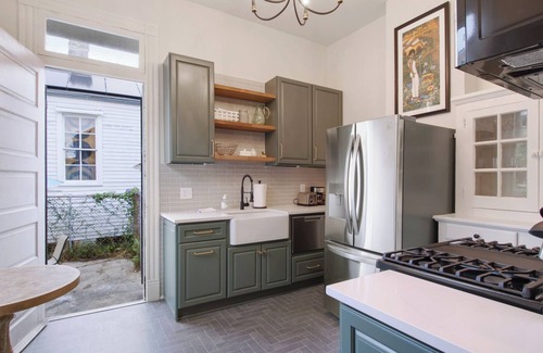 French Quarter House | Rare find in the Marigny Triangle! Steps to the French Quarter and Frenchman St