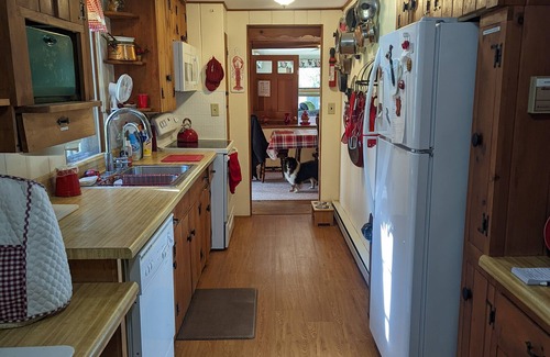 Center Tuftonboro Cottage | RARE SANDY BOTTOM WADE-IN LAKE WINNIPESAUKEE BEACHFRONT COTTAGE WITH DOCK