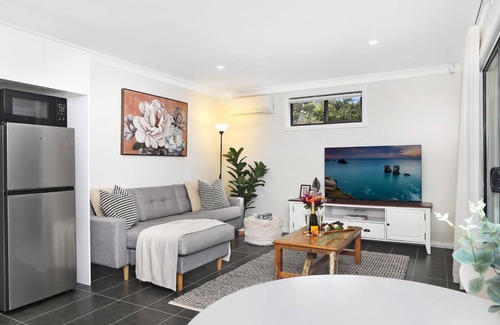 Callala Bay House | Ravello – Stay 3, Pay 2!