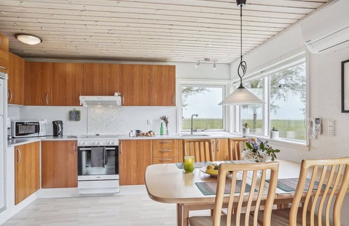 Hou House | "Rayla" - 150m from the sea by Interhome