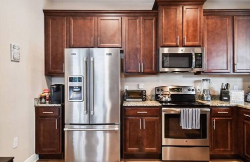 Carver City - Lincoln Gardens House | Raymond James Stadium Hot Tub Home