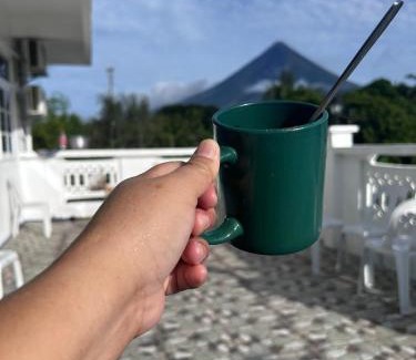 Daraga Bed & Breakfast | RDV 621 Guesthouse Purok 1 Barangay 49 Tanawan Street Bigaa Legazpi City