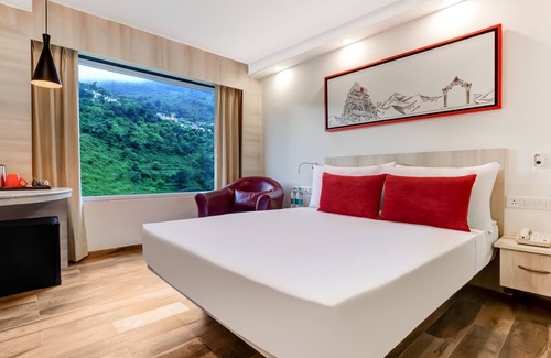 Haridwar Hotel | Red Fox by Lemon Tree Hotels, Neelkanth