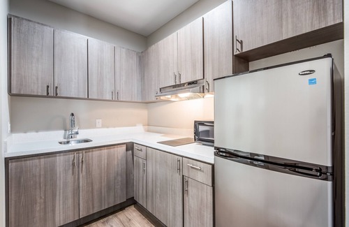 Mont Belvieu Hotel | Red Roof Inn Baytown