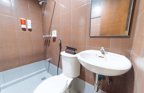 Olongapo House | RedDoorz near Olongapo Bus Terminal