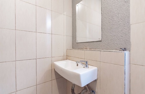 Dago Hotel | RedDoorz Plus @ Dago Pojok 3