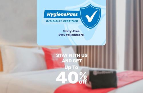 Bekasi House | RedDoorz Plus near Trans Studio Cibubur 2