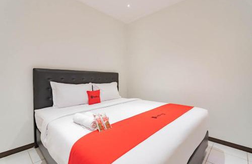 Bogor Selatan Hotel | RedDoorz Plus @ Pakuan Residence Tajur