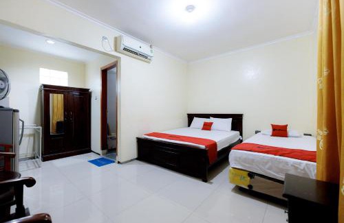 Waru Hotel | RedDoorz Syariah at Delta Sari Aloha Waru
