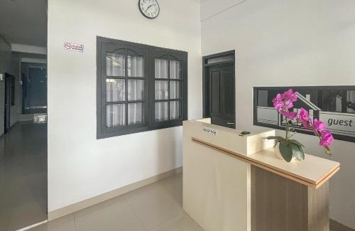 Tembalang Hotel | RedDoorz Syariah near UNIMUS 2 Semarang