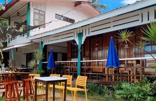 El Nido Hotel | RedDoorz @ Tandikan Beach Cottages
