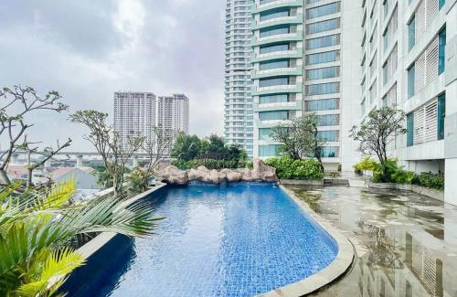 Pekayon Jaya Hotel | RedLiving Apartemen Grand Kamala Lagoon - Icha Rooms Tower Barclay South with Netflix