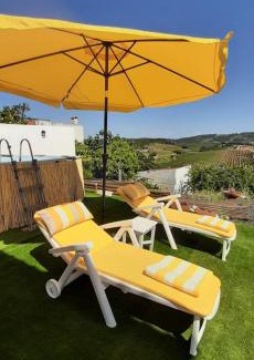 Caldas da Rainha House | Refúgio no Oeste com Vistas Perto Óbidos e Praias