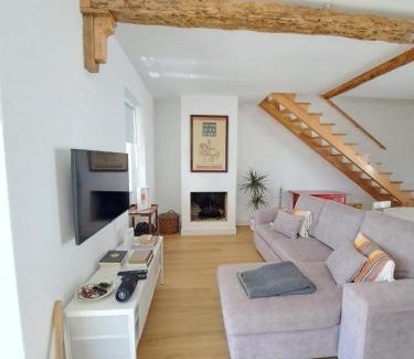 Caldas da Rainha House | Refúgio no Oeste com Vistas Perto Óbidos e Praias