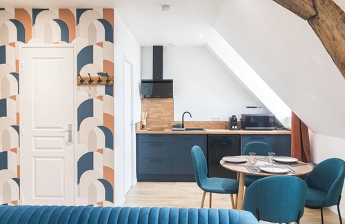 Chatellerault Apartment | Refined comfort - Downtown - Futuroscope