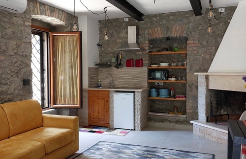 Montefiascone Apartment | Refuge of the Etruscan Brunories - Affitti Brevi It