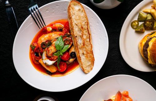 Jiang Bei Hotel | Regent Chongqing - Complimentary 1st round mini bar daily