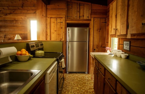 Weston House | Reillys Rest-private home in Green Mtns, kid-pet friendly-Ski,Bike,Walk,Relax!