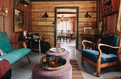 Skjaak Cabin | Reinheimen Lodge