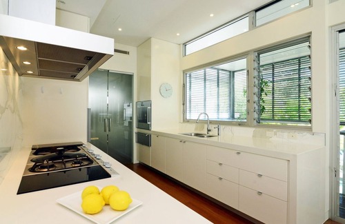 Sunshine Beach Apartment | Relax, Apartment 2 - Sunshine Beach