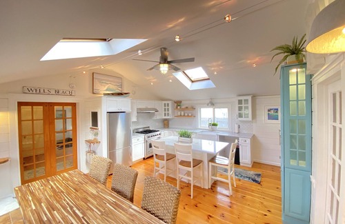 Ogunquit - Wells Cottage | Relax at our Shack! Walk to Oqunquit/Moody Beach